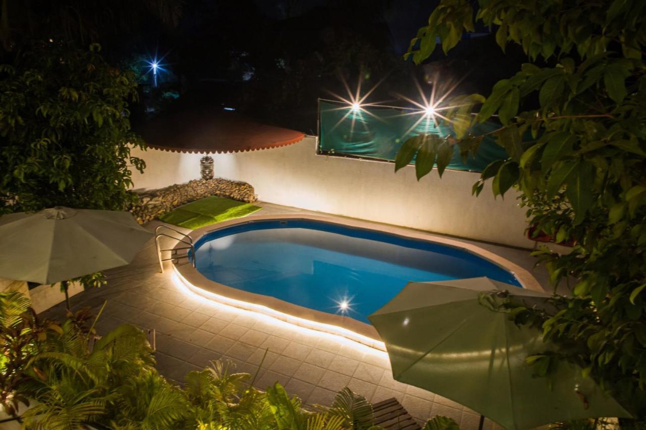 Sanidhya Beach Resort Алібаґ Екстер'єр фото